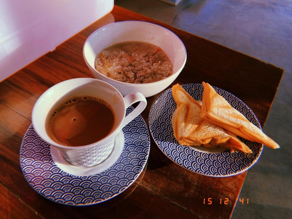 Appartamento เอนกาย อิงเขา Khao Kho Esterno foto