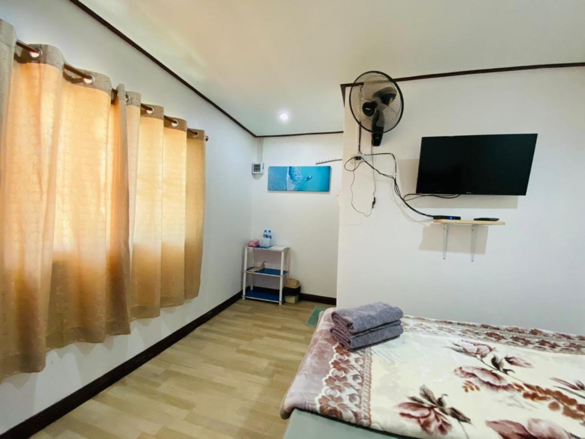 Appartamento เอนกาย อิงเขา Khao Kho Esterno foto