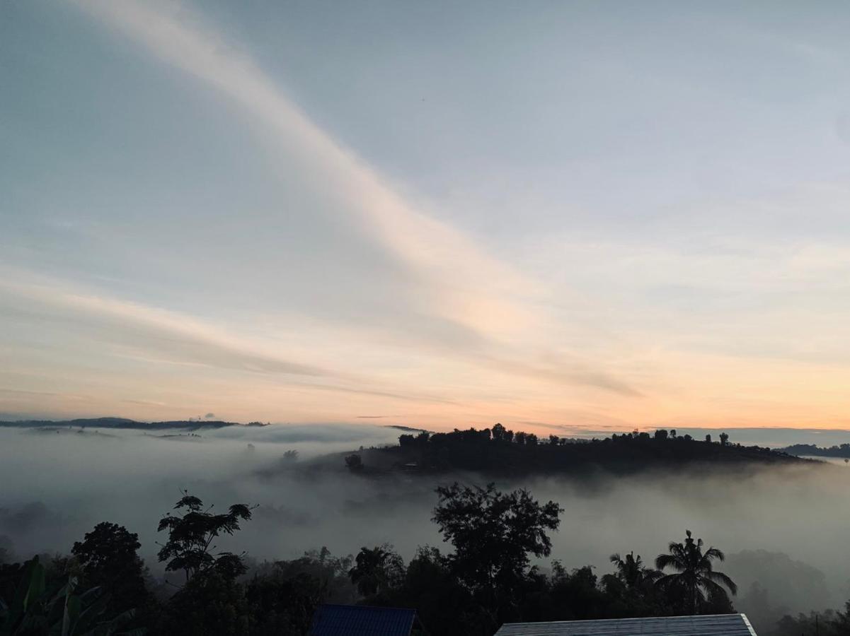 Appartamento เอนกาย อิงเขา Khao Kho Esterno foto