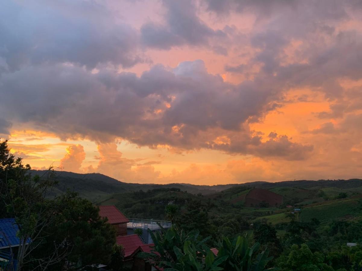 Appartamento เอนกาย อิงเขา Khao Kho Esterno foto