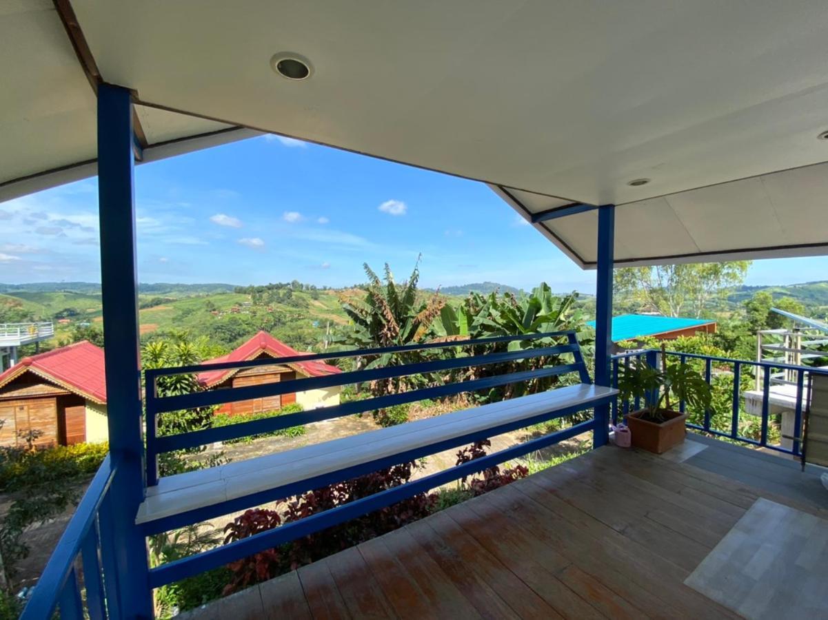 Appartamento เอนกาย อิงเขา Khao Kho Esterno foto